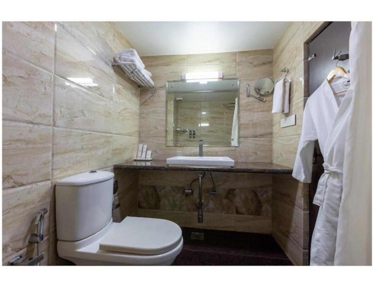The Grand Krishna Luxury Hotel, Chikmagalur Luaran gambar