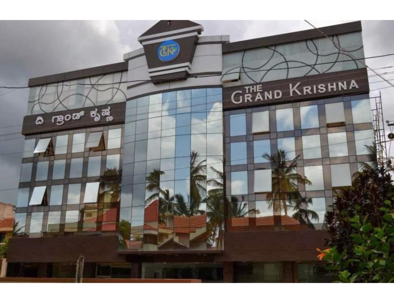 The Grand Krishna Luxury Hotel, Chikmagalur Luaran gambar