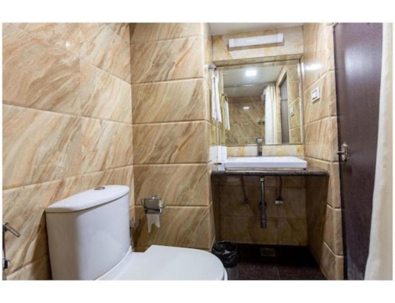 The Grand Krishna Luxury Hotel, Chikmagalur Luaran gambar