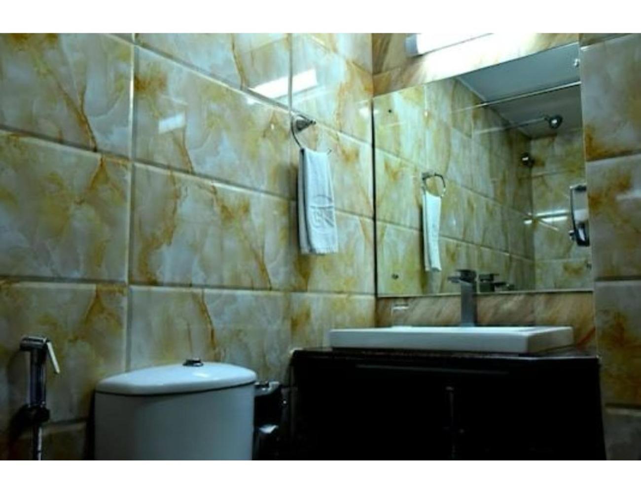 The Grand Krishna Luxury Hotel, Chikmagalur Luaran gambar