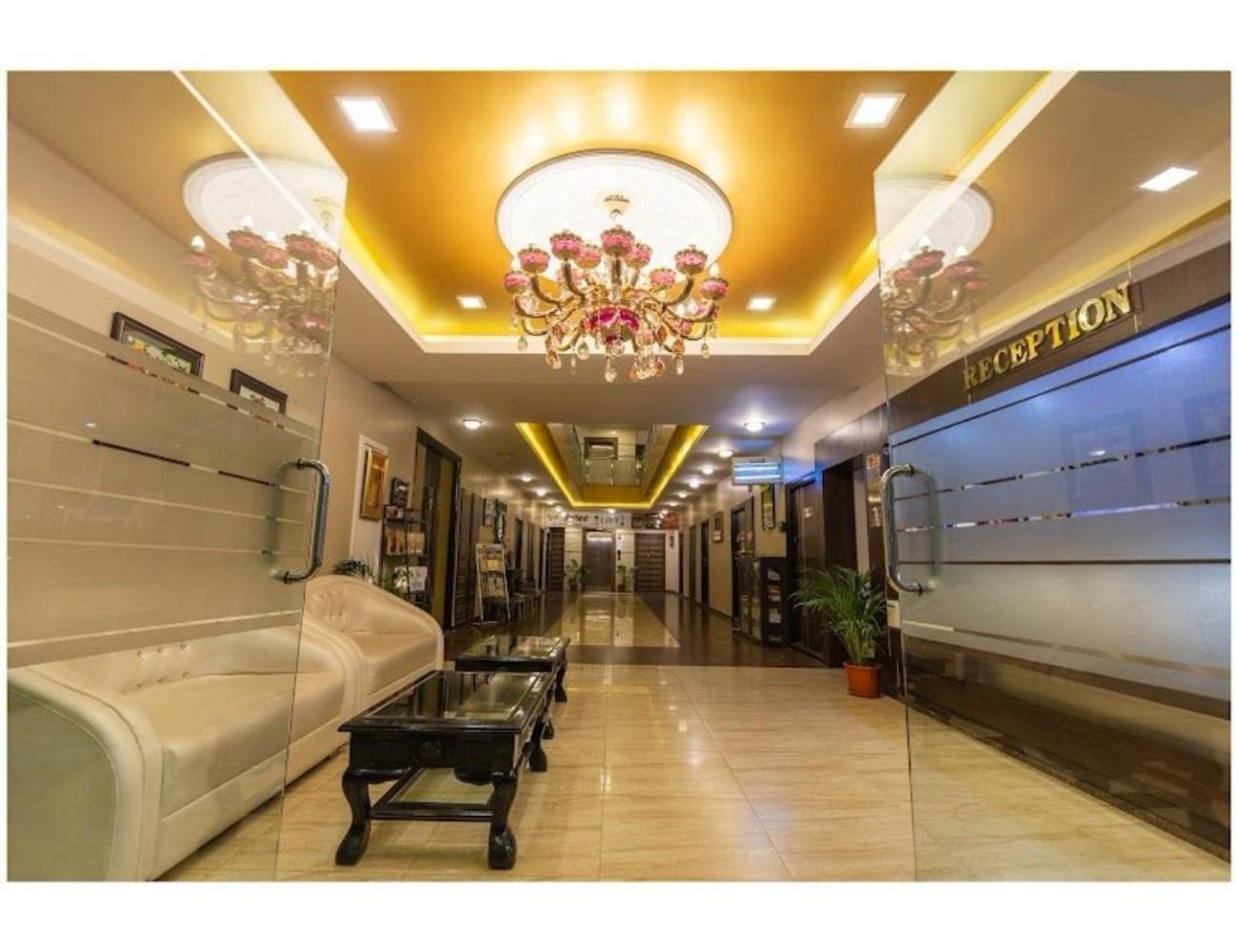 The Grand Krishna Luxury Hotel, Chikmagalur Luaran gambar